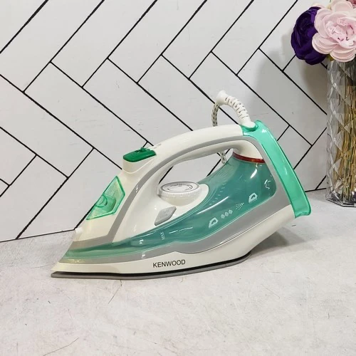 اتو بخار کنوود مدل ST8002