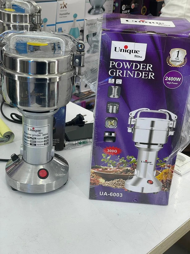 آسیاب صنعتی یونیک- ظرفیت 300 گرم قدرت 2400W وات مدل UA-6003