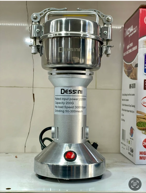 آسیاب نیمه صنعتی دسینی- ظرفیت 200 گرم- قدرت 2200W وات DESSINI